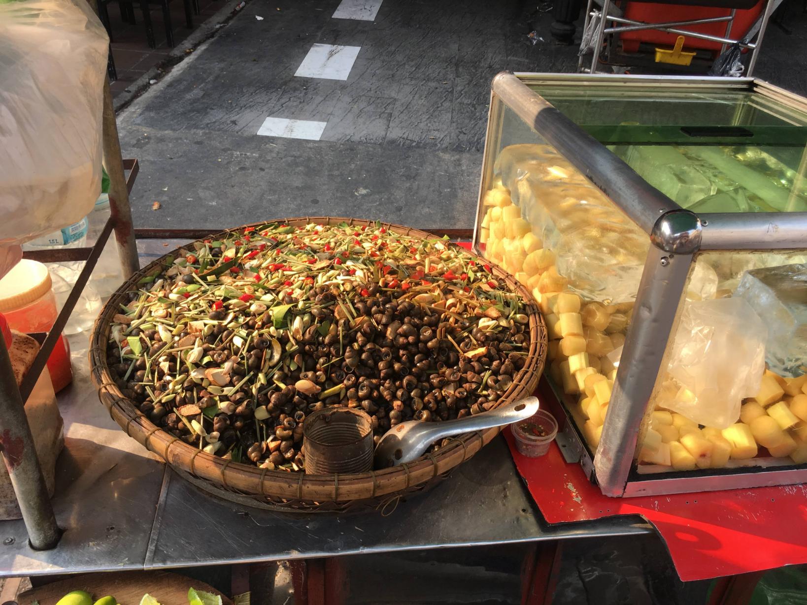 Puževi Phnom Penh