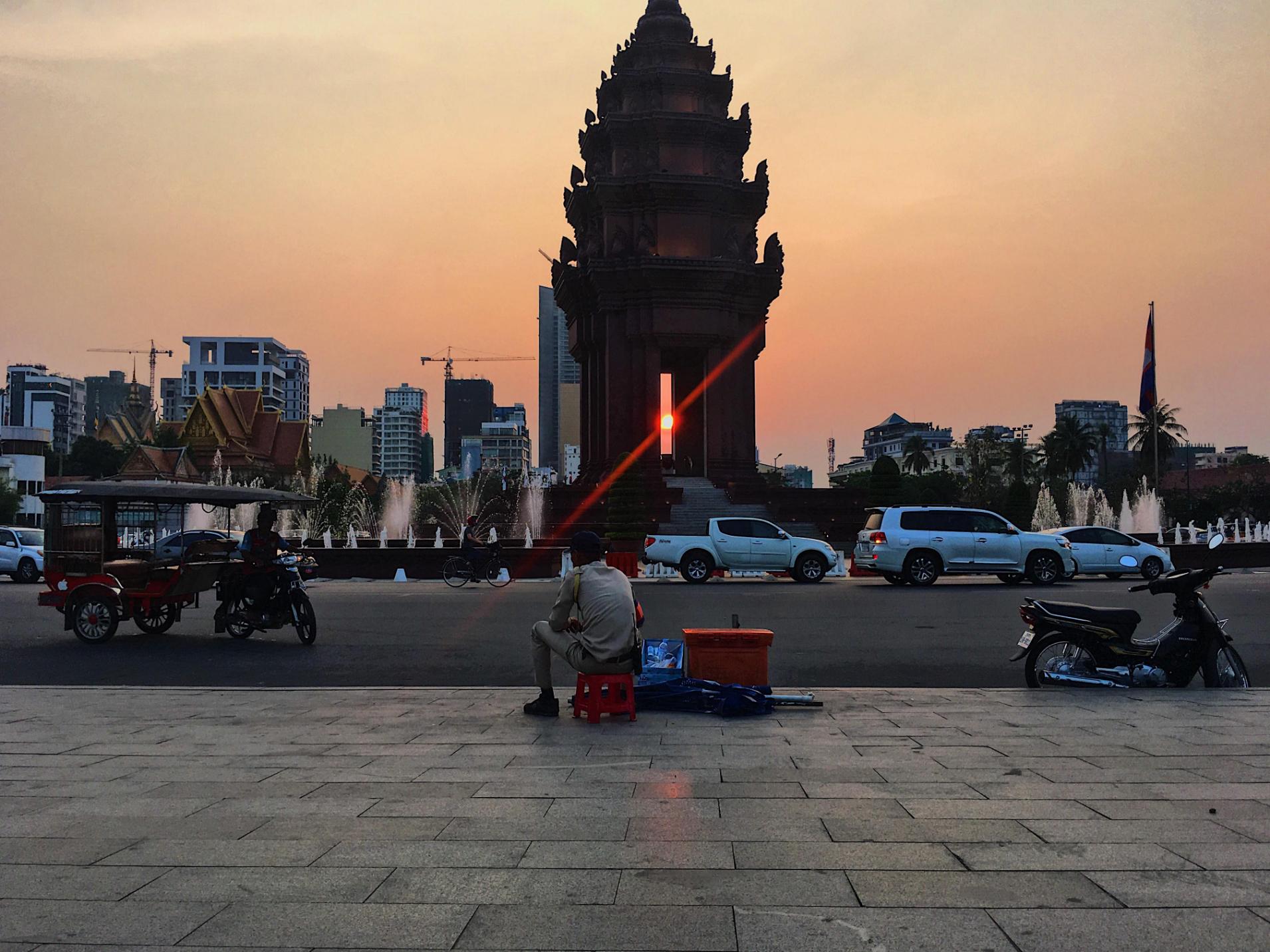 Spomenik nezavisnosti Phnom Penh